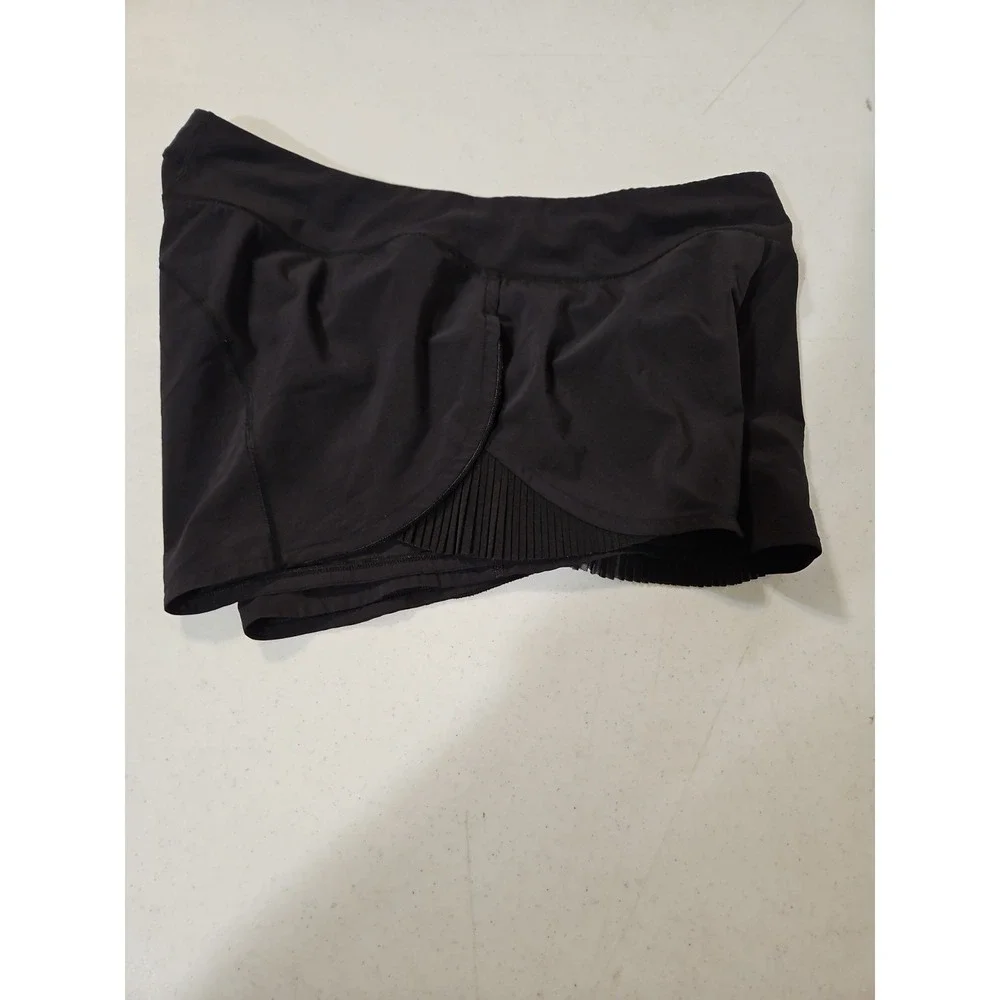 lululemon athletica lululemon pleat